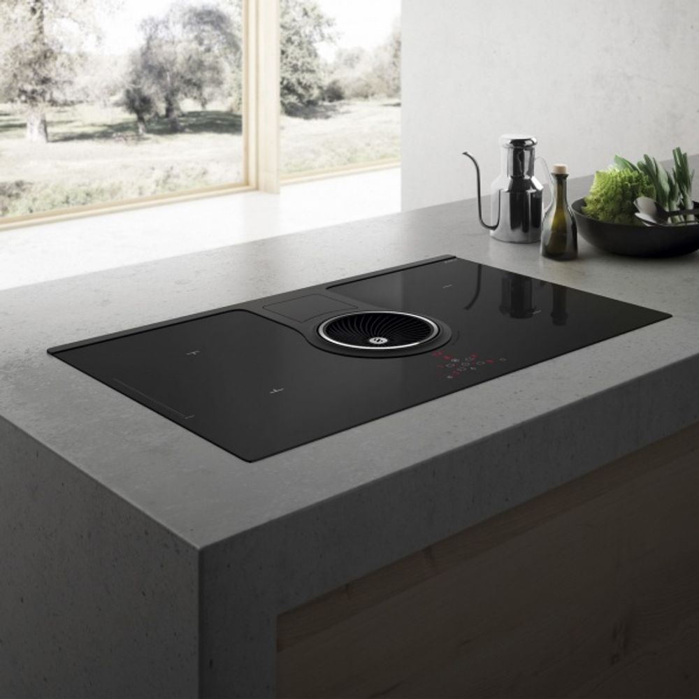 Eico integrert ventilator og platetopp induksjon NikolaTesla One