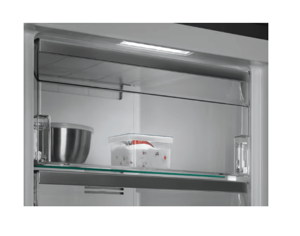 AEG 7000 fryseskap NoFrost 186 cm AGE728E6NW  
