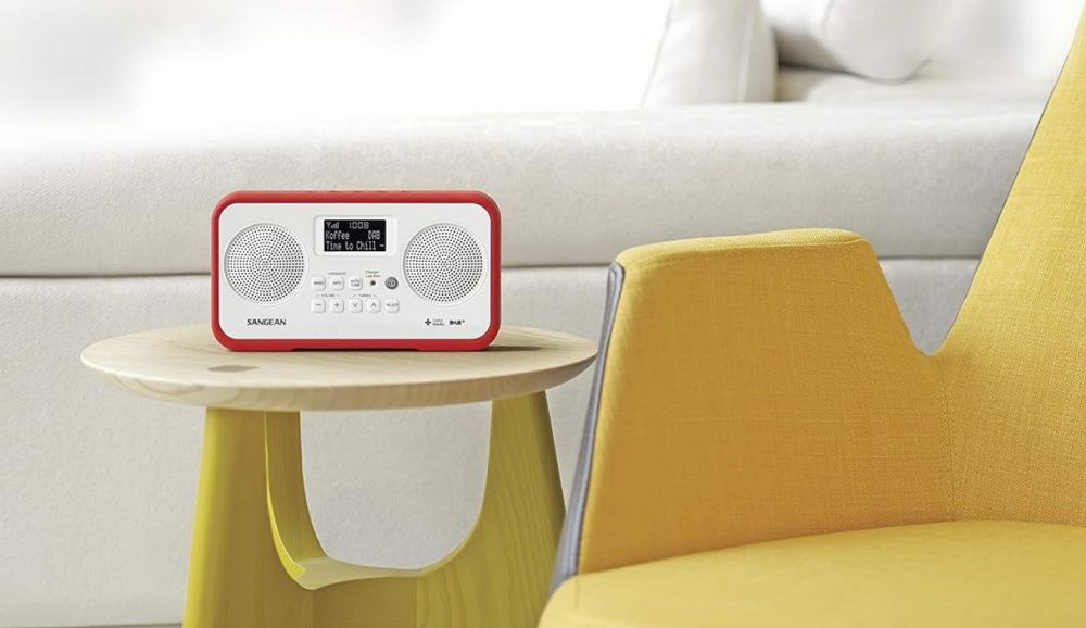 Sangen DAB radio DPR77 stereo hvit og rød Traveller 760 340077R 
